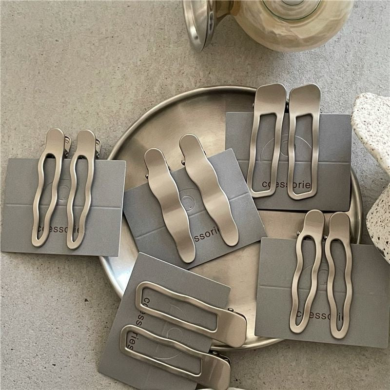 Metallic Silver Wave Hair Clips Pair Clips