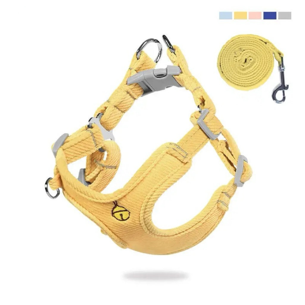 Pet vest style chest strap leash