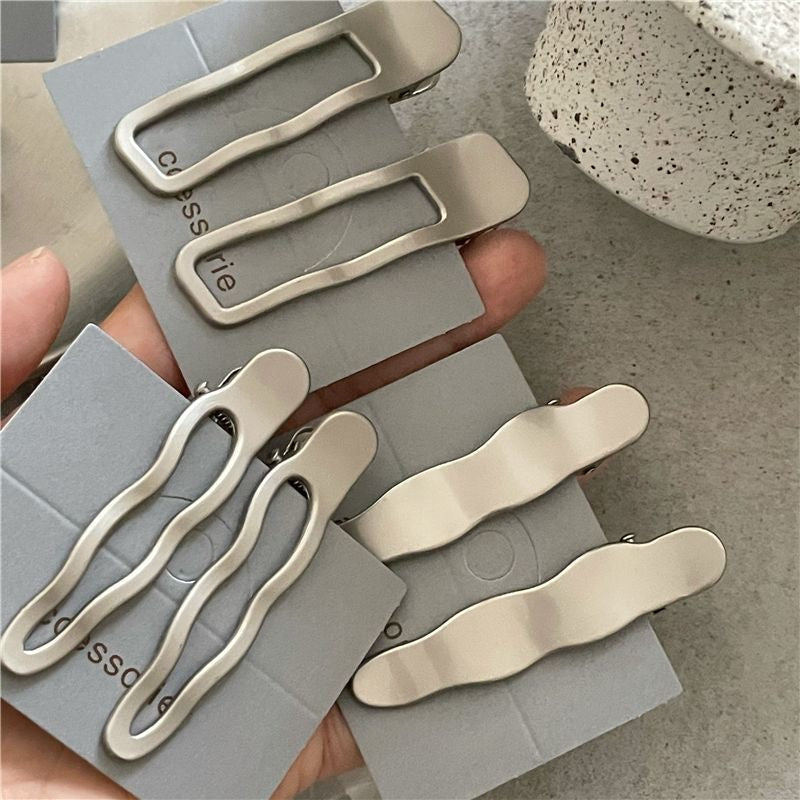 Metallic Silver Wave Hair Clips Pair Clips